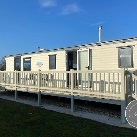 Meadow Lakes 22 - Golden Palm, Pet Friendly, Wifi, Bed Linen - Meadow Lakes Caravan & Lodge Hire Skegness Exterior photo